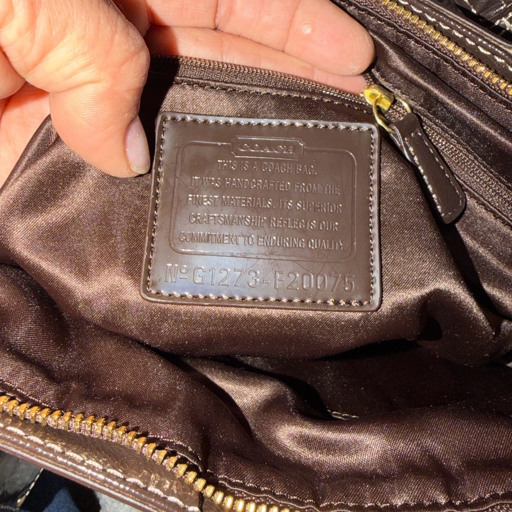 Coach Legacy Signature Patchwork Tote. - Picture 4 of 6